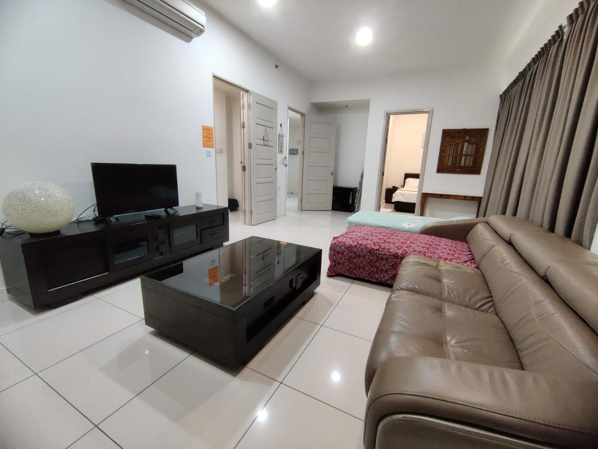 My Daily Homestay - Miri Times Square Eksteriør bilde
