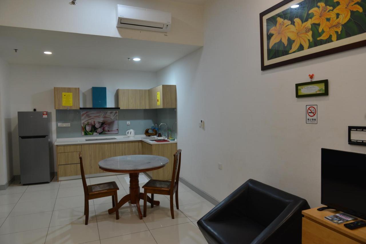 My Daily Homestay - Miri Times Square Eksteriør bilde